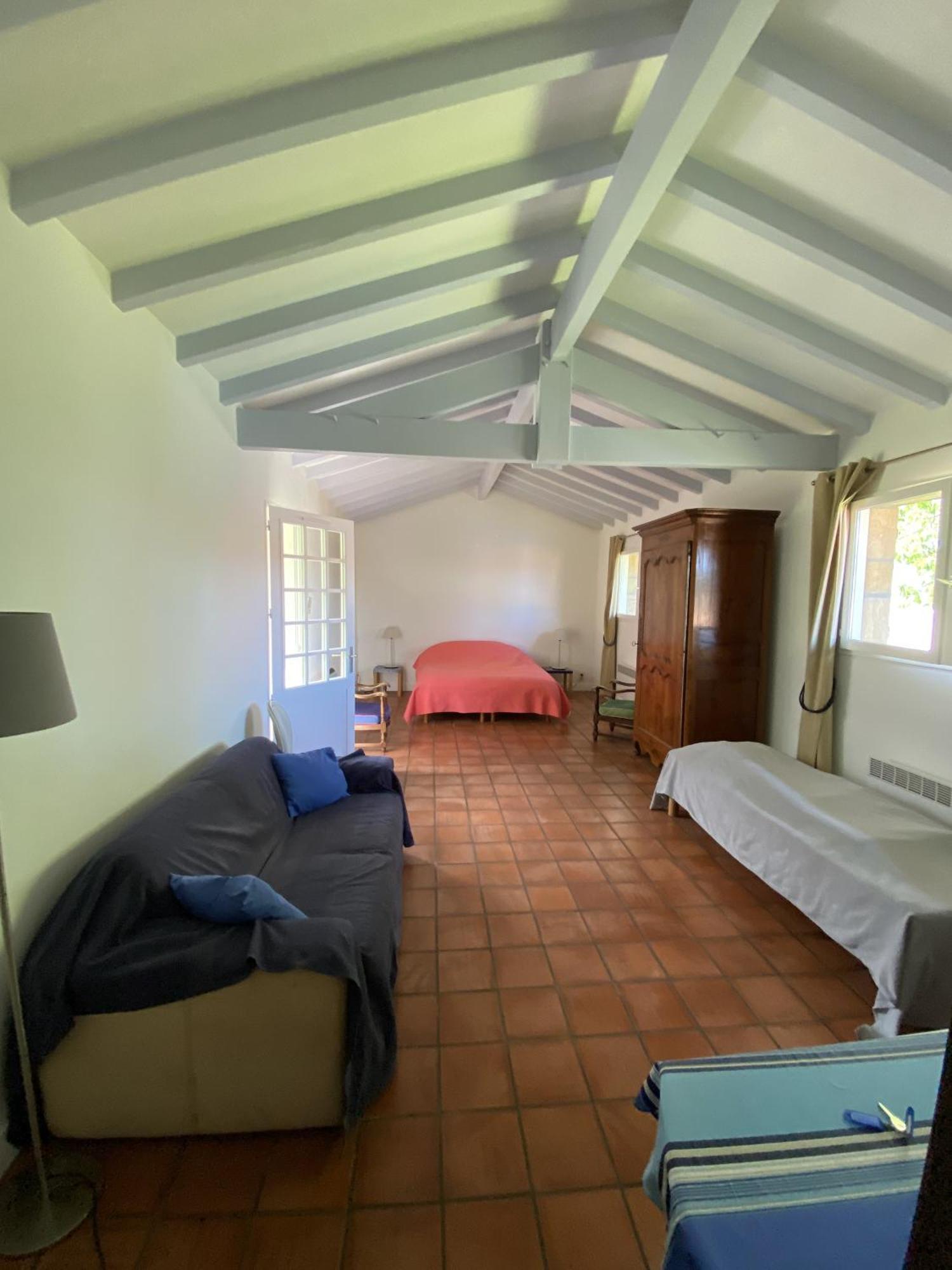 Calicho Bed & Breakfast ยูร์รูญ ภายนอก รูปภาพ