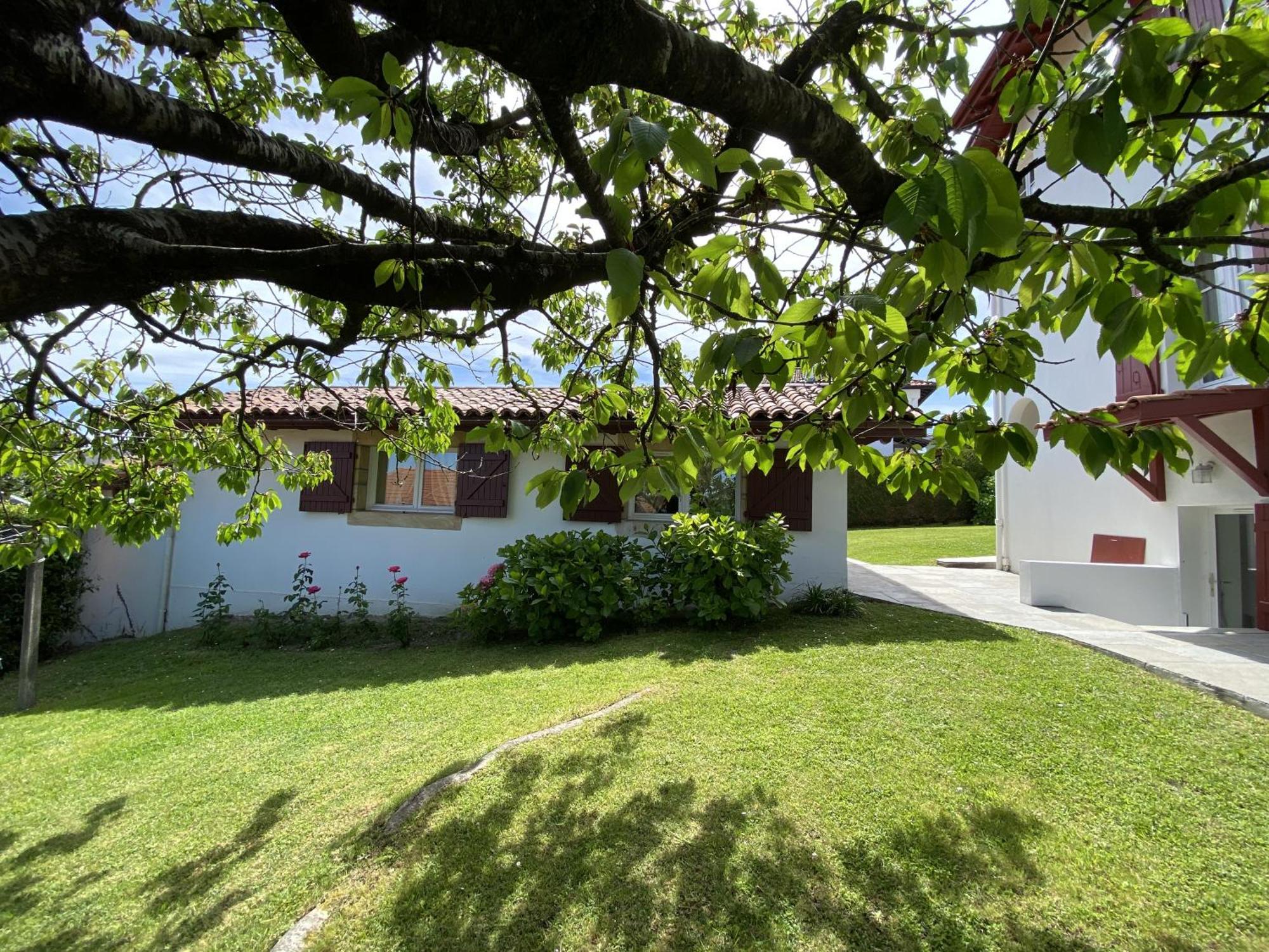 Calicho Bed & Breakfast ยูร์รูญ ภายนอก รูปภาพ
